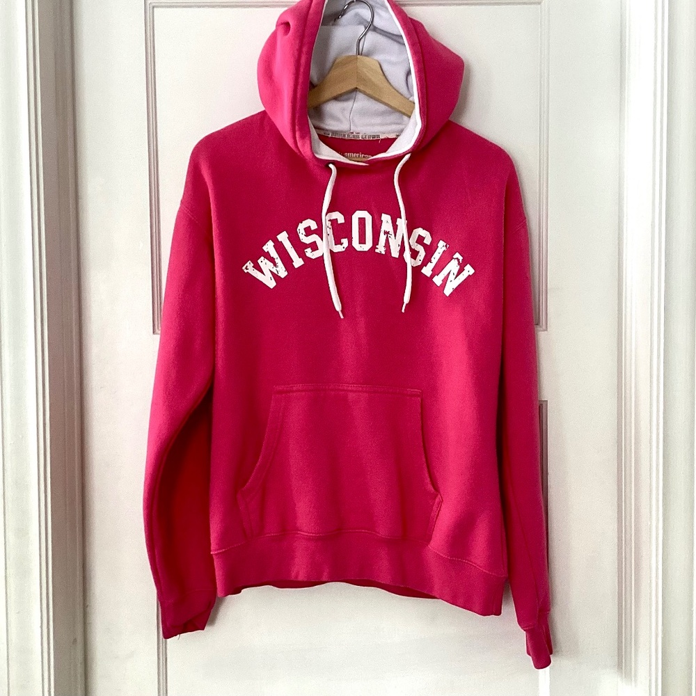Wisconsin Hot Pink Hooded Sweatshirt Women’s Size L American Crown Cotton Blend